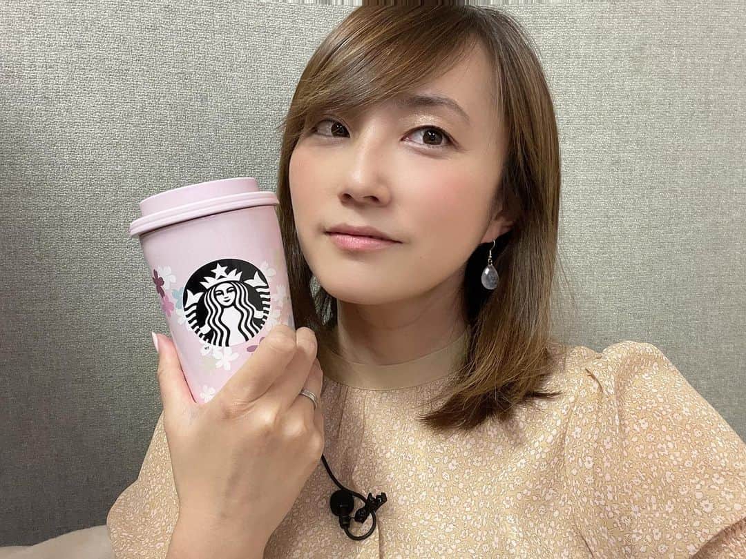 細田阿也さんのインスタグラム写真 - (細田阿也Instagram)「本日 #宅録　#ナレーション　#ナレーター　🎤  企業様とご縁繋いで下さった ⚽️パパさんに感謝です🥲  #声　でお役に立てれば幸いです💪🏼」3月4日 16時09分 - hosodaaya