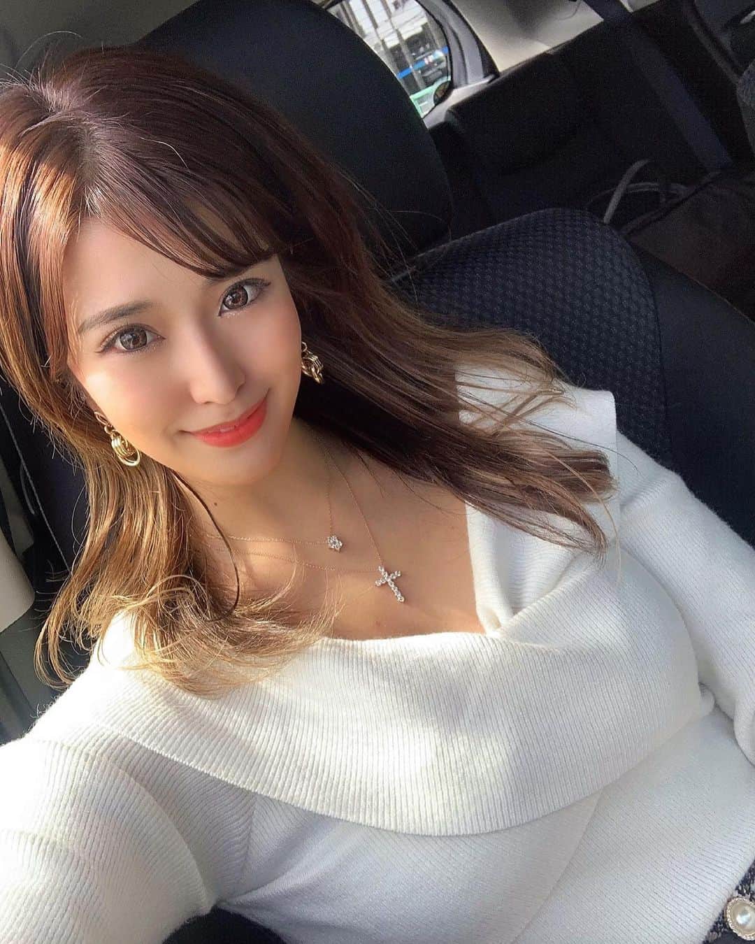 鈴木まりなのインスタグラム：「🌞🌈」