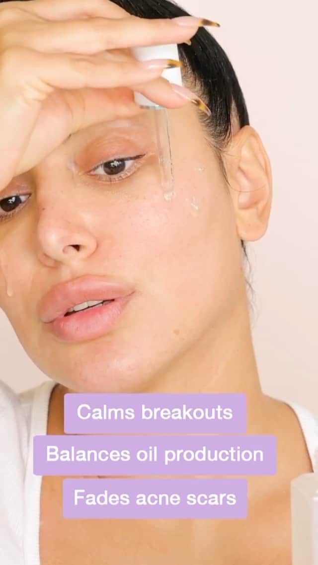 のインスタグラム：「From our friends at @wishfulskin: Anyone else currently obsessed with #Niacinamide? It pretty much does it all - but these are some of the reasons I use it in my morning & evening routine ✨ #ASKHUDA」