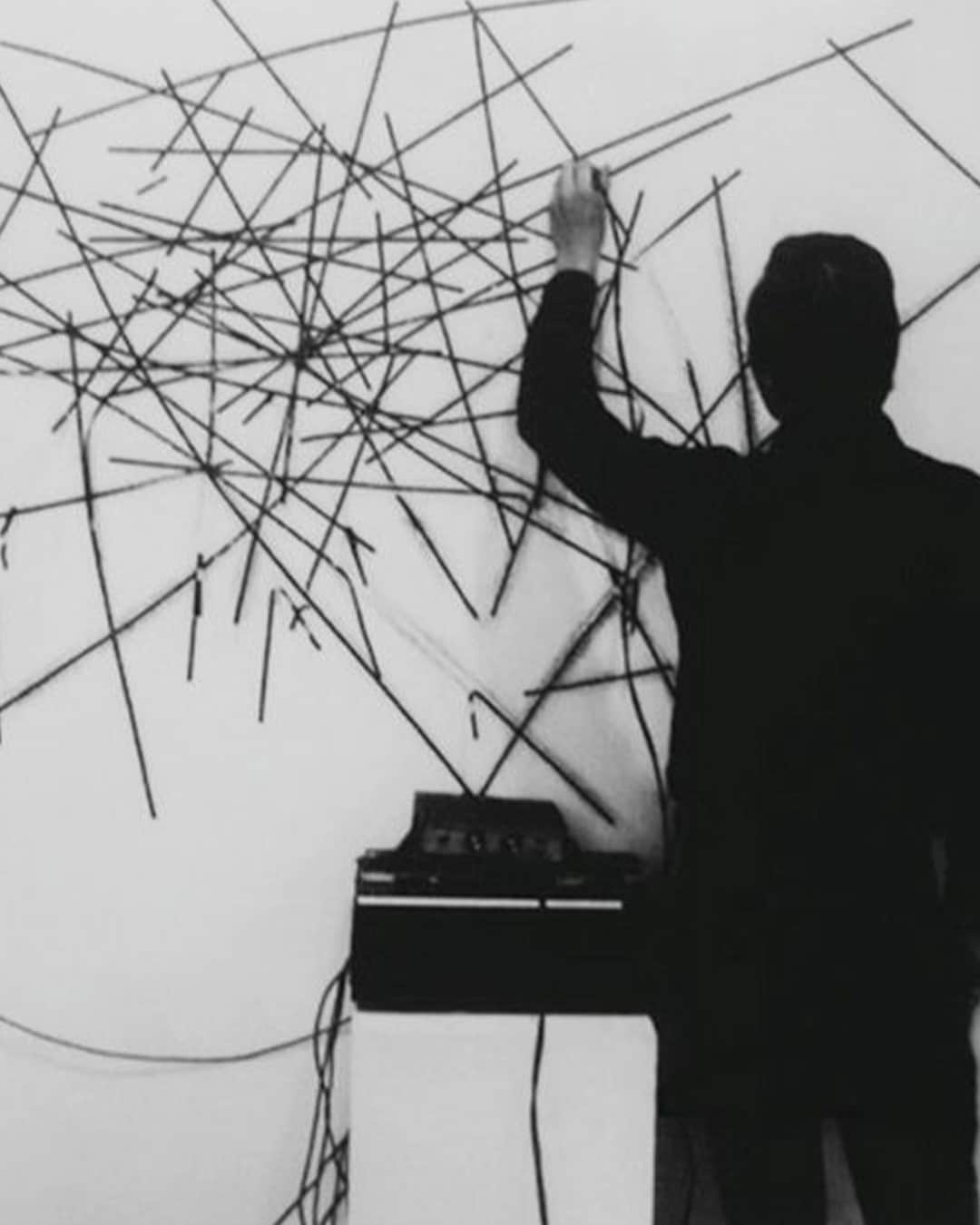 エルエヌシーシーのインスタグラム：「LN-CC Inspiration: Nam June Paik, Random Access, 1963. #Archive」
