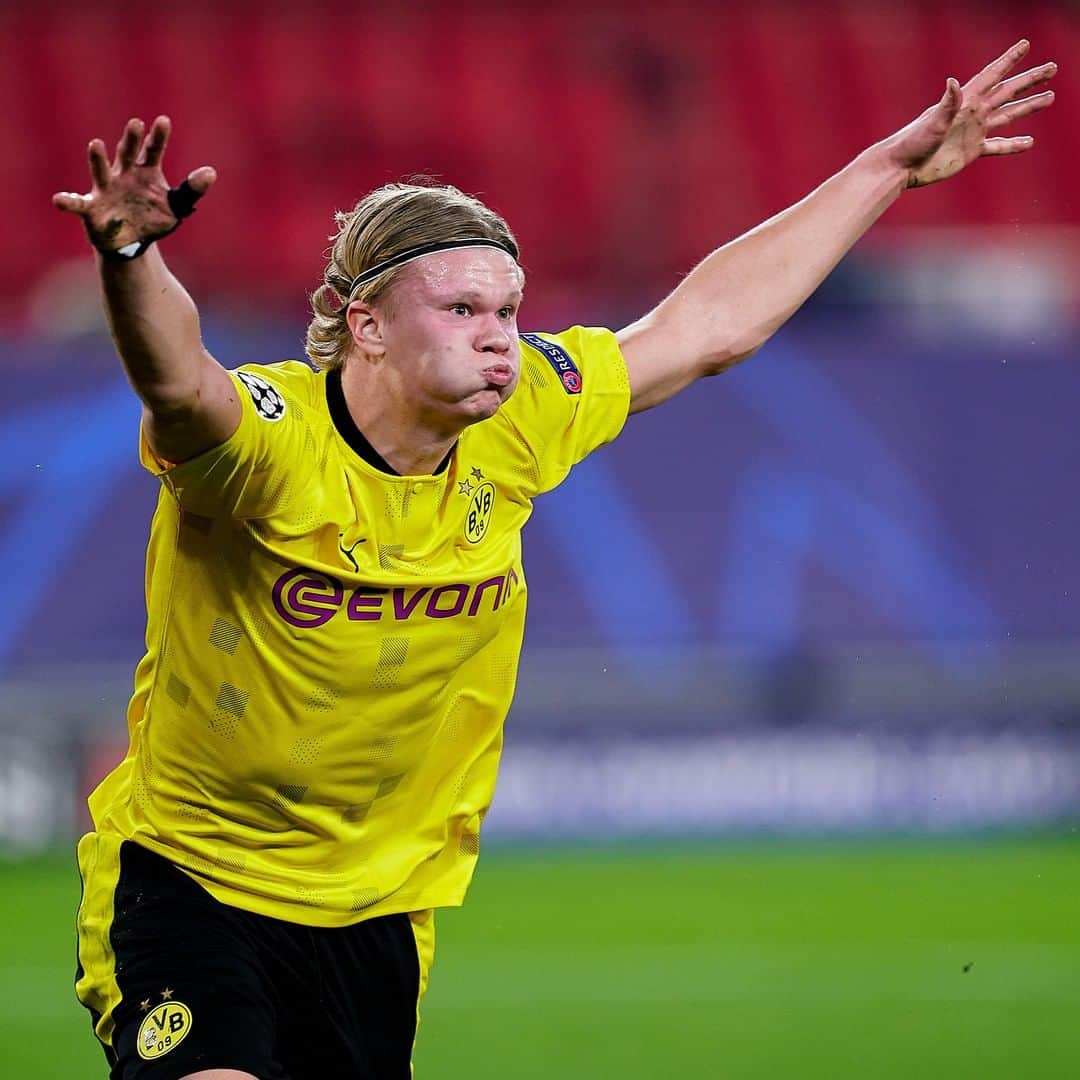 UEFAチャンピオンズリーグさんのインスタグラム写真 - (UEFAチャンピオンズリーグInstagram)「🖤💛 Unstoppable? Erling Haaland has now scored 8 goals in 5 #UCL games this season 🔥」2月18日 6時11分 - championsleague
