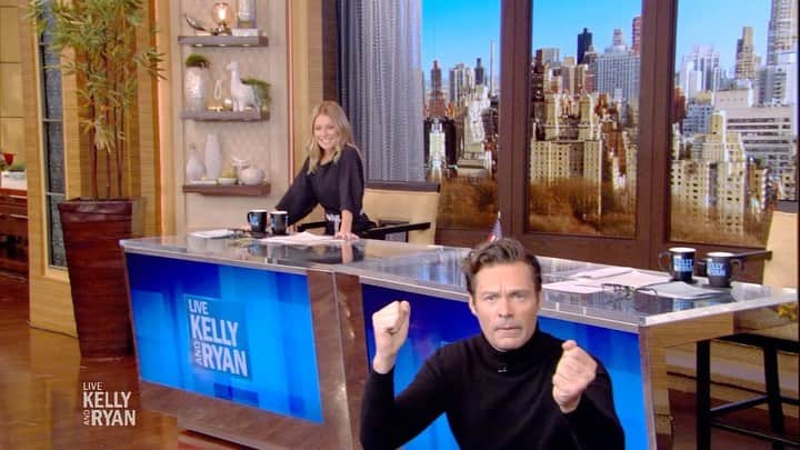 ライアン・シークレストのインスタグラム：「I do my own stunts and dance choreography」