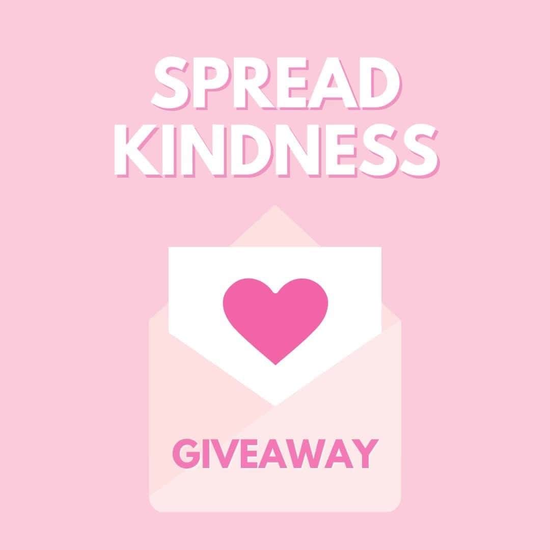 Too Facedのインスタグラム：「Did you know today is Random Act of Kindness Day?! 💝 (Winners have been contacted via DM) We’re SO grateful for all of you & to celebrate, we’re going to treat 3 lucky babes to an act of kindness! Tag your BFFs below who deserve an act of kindness & tell us why! ⁣👇  ⁣ HOW TO ENTER:⁣⁣⁣⁣⁣ 💗LIKE & SAVE this post⁣⁣⁣⁣⁣ 💗FOLLOW @TooFaced ⁣ 💗TAG someone who deserves an act of kindness & comment why⁣ 💗 Bonus entries: Comment with a 💕on our most recent posts!⁣⁣⁣⁣⁣  ⁣ (US only) Giveaway ends 2/18 & the winners will be contacted via DM. #giveaway #randomactofkindnessday #toofaced #tfcrueltyfree」