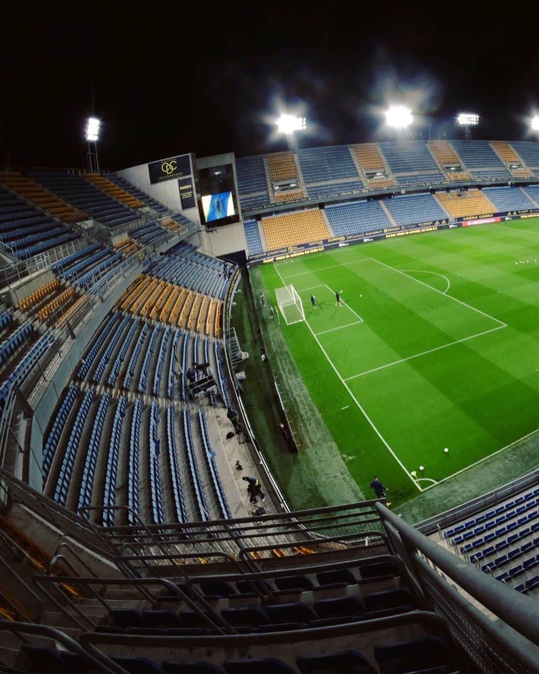 LFPさんのインスタグラム写真 - (LFPInstagram)「💛 Guess the stadium‼️  #LaLiga #LaLigaSantander #Football」2月18日 6時49分 - laliga