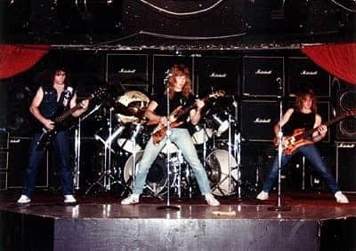 Megadethのインスタグラム：「February 17, 1984 - On this day, 37 years ago, we played our very first show at Ruthie's Inn, Berkeley, CA 🤘 (Photo taken at soundcheck by Brian Lew)  Setlist: Hook in Mouth [instrumental] Burnt Offerings [Set the World Afire] Chosen Ones Skull Beneath the Skin Looking Down the Cross Last Rites/Loved to Deth Next Victim [My Last Words] Quicksand [Into the Lungs of Hell] Bad Omen Devils Island [guitar solo incl. Jump in the Fire jam] Mechanix [bass solo] Rattlehead   Dave Mustaine – Vocals, Lead & Rhythm Guitars Kerry King – Second Guitarist David Ellefson – Bass & Backup Vocals Lee Rausch – Drums」