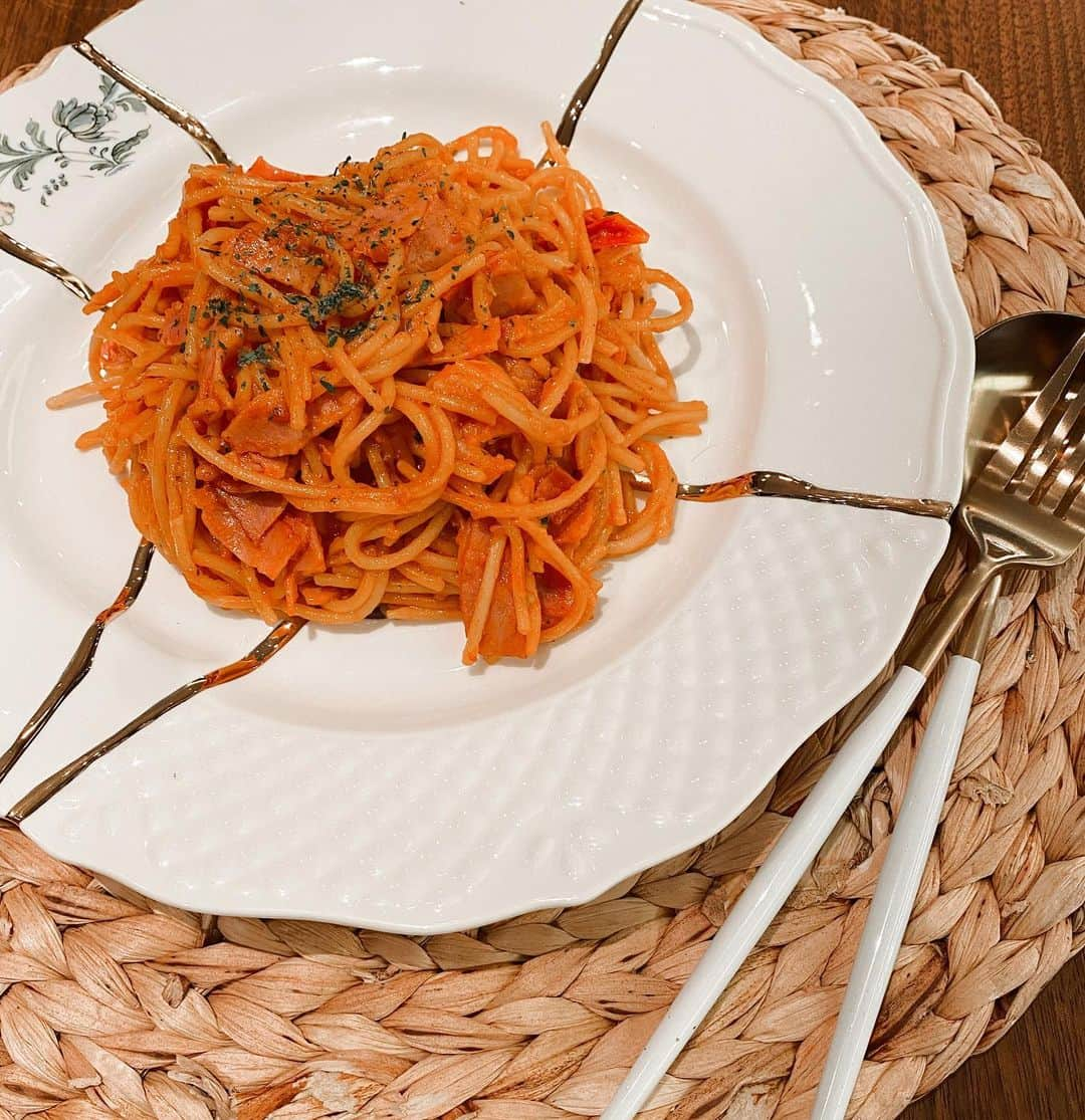 GENKINGの釜飯のインスタグラム：「パスタがやっぱり苦手🍝 @genkingkitchen  #seletti」