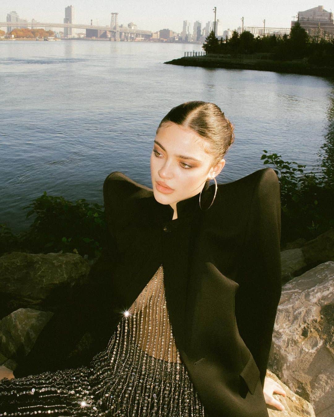 ルナ・ブライズ・ボイドのインスタグラム：「shinin」