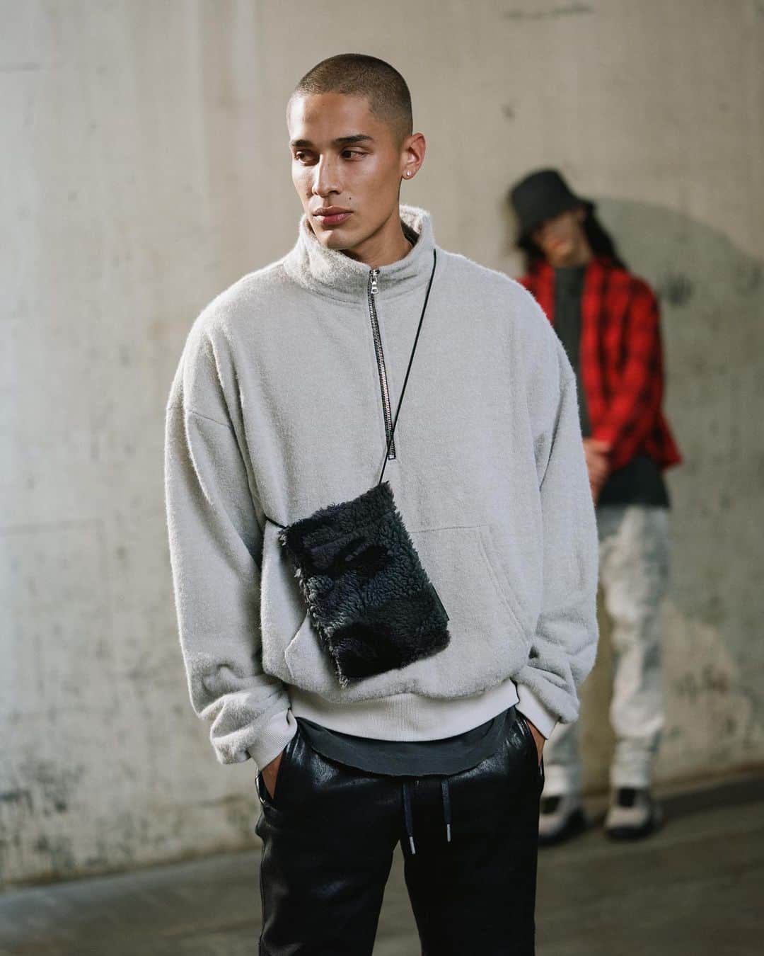 ジョン エリオットのインスタグラム：「Fur Terry Half Zip in Wheat 🌾 Tomorrow...」
