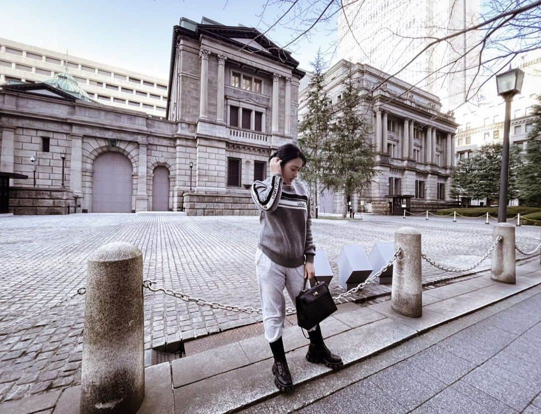 Syahriniのインスタグラム：「•  • About Two Days Ago !  ________________𝓢𝓨𝓡_____________  #PrincesSyahrini #Winter_February2021 #Tokyo_Japan」