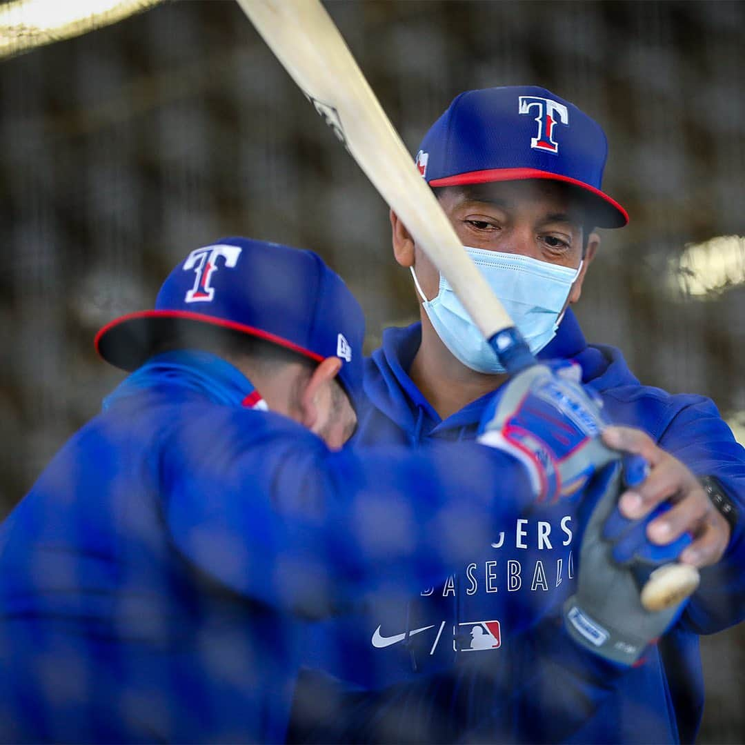 テキサス・レンジャーズさんのインスタグラム写真 - (テキサス・レンジャーズInstagram)「Baseball is back, y'all!」2月18日 9時46分 - rangers