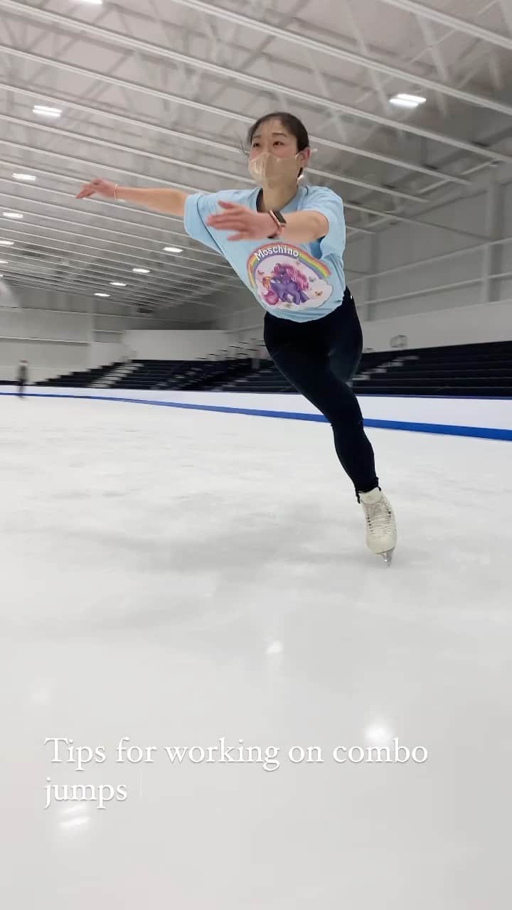 長洲未来のインスタグラム：「I thought I could skate with baggy clothes like Billie Eilish but I couldn’t pull it off as well. 😩   Enjoy some jump tips from this has been! ⛸♥️」