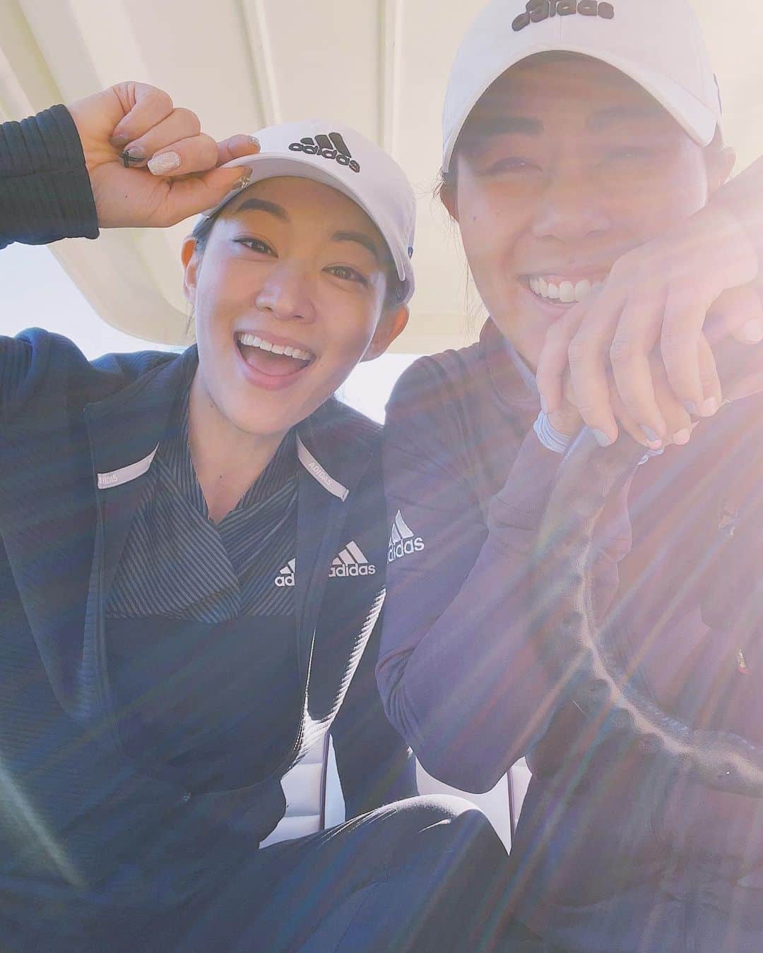 のインスタグラム：「So much fun today!!! Thanks for taking me to your LA home course @daniellekang ⛳️」