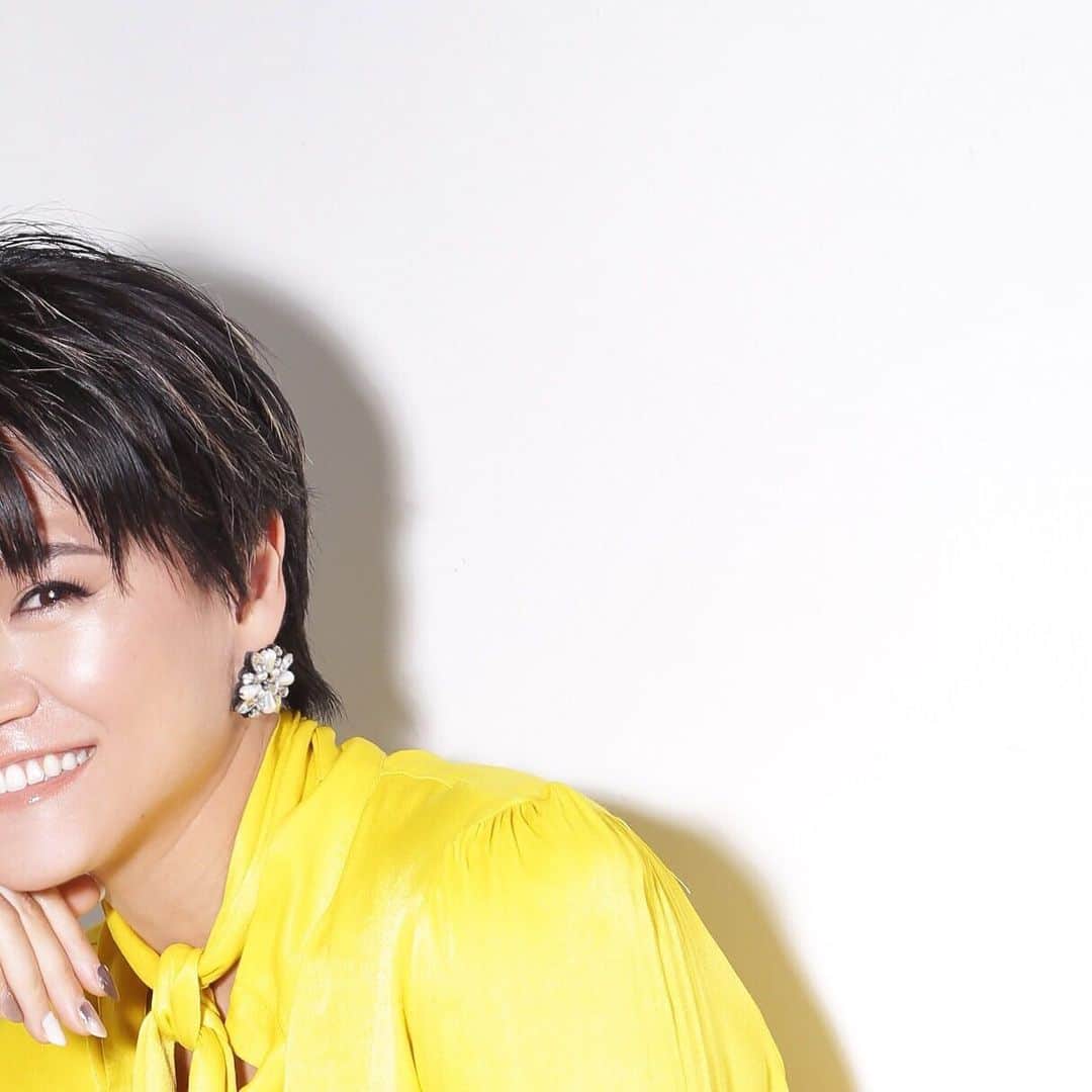 原綾子のインスタグラム：「・ #ayakohara #原綾子 #はらあやこ的思考  #哲学 #科学 #遺伝子 #DNA #知のある美 #intelligencebeauty #人生 #人生一度きり #美しい #美 #美容 #健康 #生きる #生きる意味」