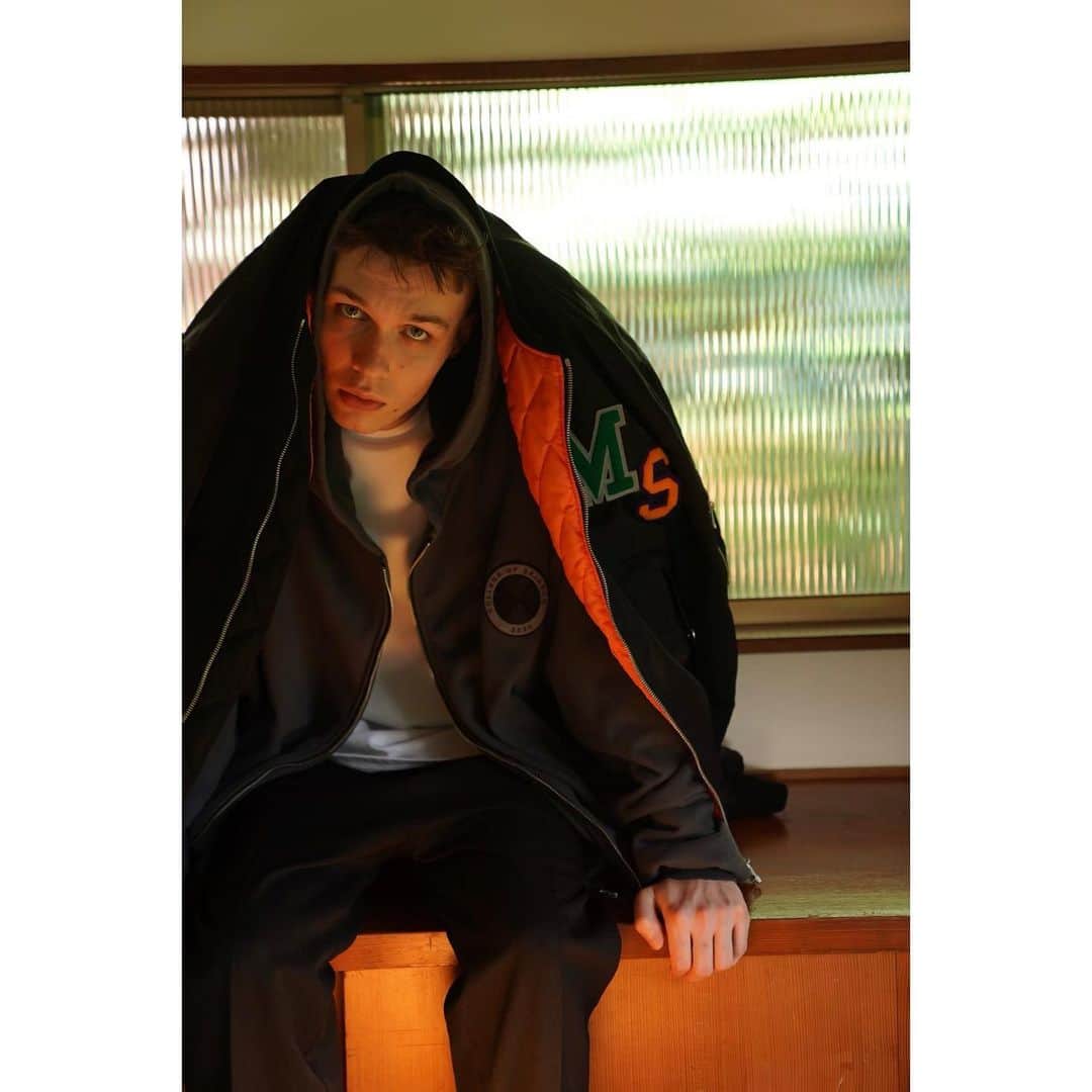 橘昌吾のインスタグラム：「mindseeker 2021ss ［inspiration］﻿ ﻿ photograph @yuyatakahashi.monster ﻿ hair & make @motooka_akihiro ﻿ direction & styling @shogo_tachibana ﻿ model @danil_____17  ﻿ #mindseeker #2021ss #inspiration」