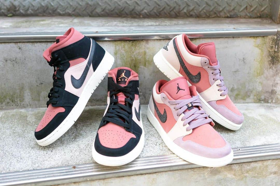 アトモスガールズ/atmos girlsのインスタグラム：「. NIKEからWMNS AIRJORJAN 1 LOW & MIDが登場❤️  1985年に初めて発売され、生誕35周年を迎えた今もなおカルト的人気を誇る「Air Jordan 1」👟❤️ ウィメンズモデルをベースとした今回のモデルは、キャニオンラストと称されたバーガンディーカラーに、ピンクベージュやセイル、ブラックといった異なるカラーを組み合わせてデザインされた一足となっております😍✨ 素材もレザーやスウェードといった異素材が使用されています☺︎ 春コーデのアクセントにも◎。 こちらの可愛らしいAIR JORDAN1 2/25(THU)発売開始🌸 お見逃しなく🥳  #atmos#atmospink#アトモス#アトモスピンク#スニーカー#スニーカー女子#NIKE#aj1 #airjordan1#airjordan#nikesneakers #nikeshoes#ナイキ#ナイキスニーカー#エアジョーダン#ジョーダンスニーカー#ジョーダン1#マイケルジョーダン#バスケット#バスケシューズ#ジョーダン女子#カーマイン#春コーデ#春シューズ #新作スニーカー#新作#springfashion #👟👟#🌸🌸🌸 #バスケットボール」