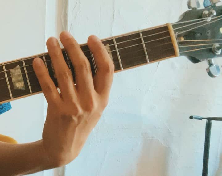 小野武正のインスタグラム：「いきなり！スケール  ペンタトニックスケール key in C  pt.1 #わしつなぎ #guitar」