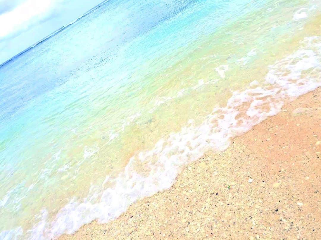 富久美玲のインスタグラム：「_ . すごく沖縄に行きたい欲、、、🥺🤲 .」