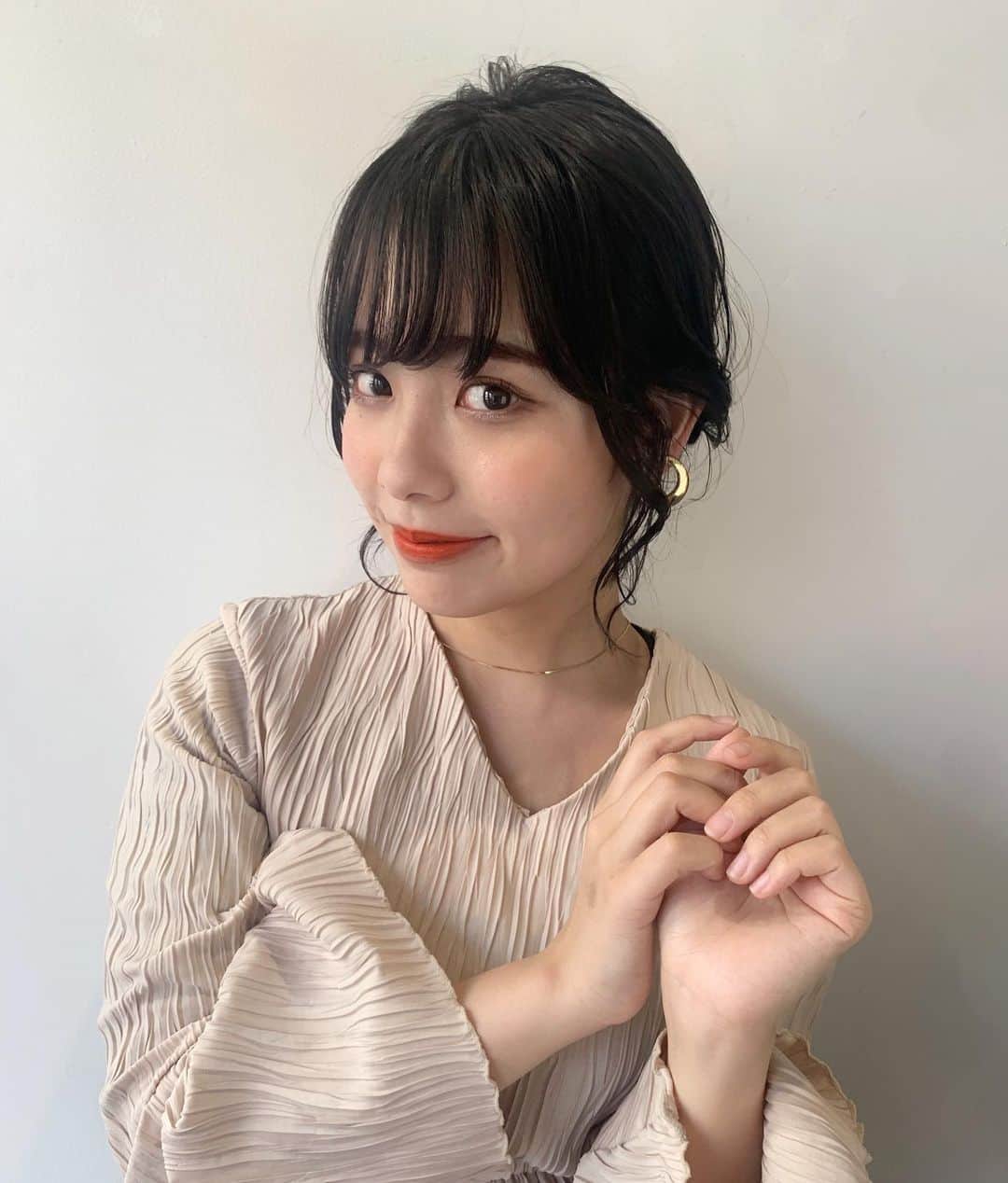 前田希さんのインスタグラム写真 - (前田希Instagram)「お気に入りのワンピースに お気に入りのアクセサリーに 髪型はアップにしてもらった🤤💐 リップはお気に入りのテラコッタ🍊 . . (いっぱい載せてごめんね🙇‍♀️)」2月18日 22時49分 - nozomyyy_