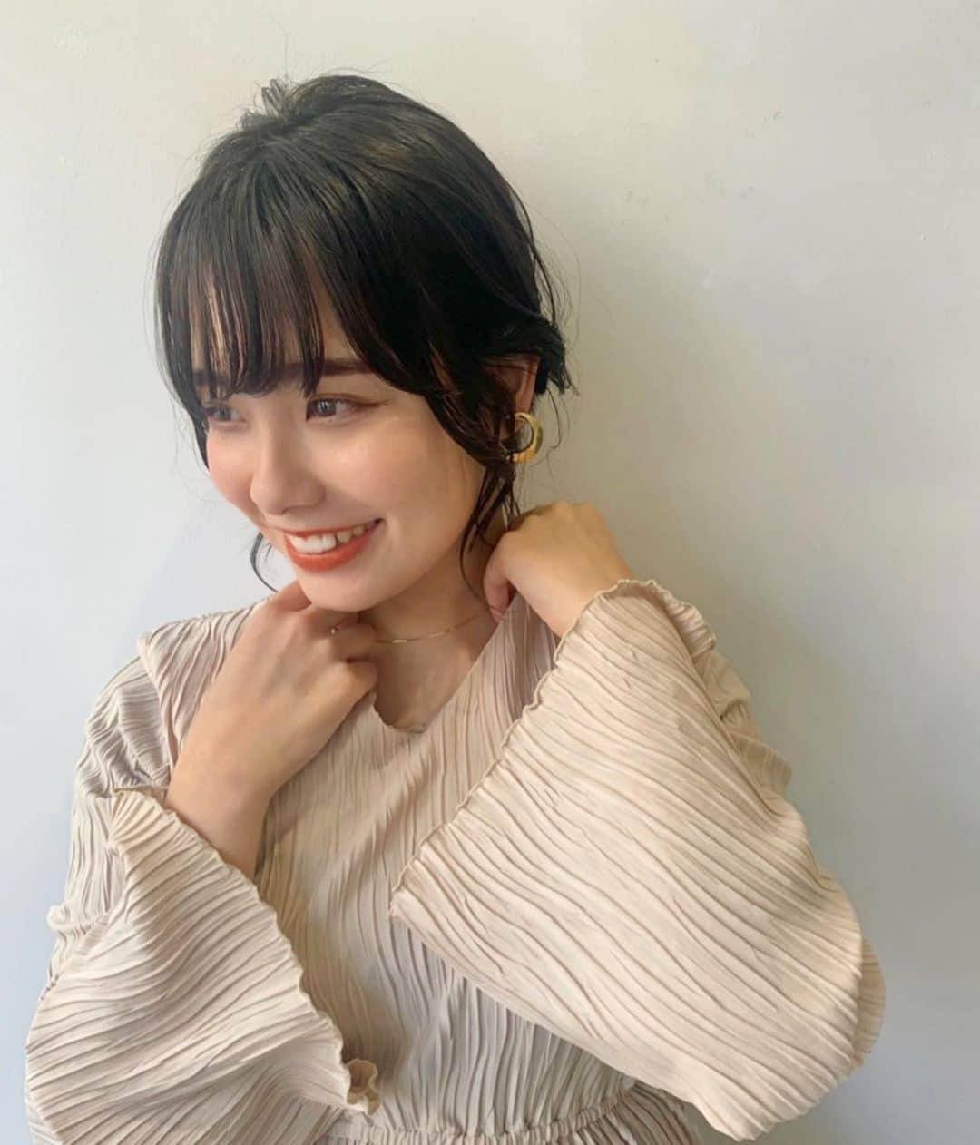 前田希さんのインスタグラム写真 - (前田希Instagram)「お気に入りのワンピースに お気に入りのアクセサリーに 髪型はアップにしてもらった🤤💐 リップはお気に入りのテラコッタ🍊 . . (いっぱい載せてごめんね🙇‍♀️)」2月18日 22時49分 - nozomyyy_