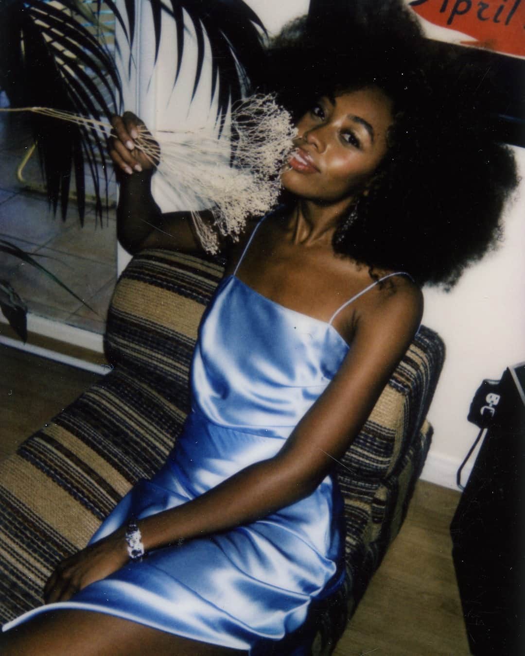 ダニジョーのインスタグラム：「Silk sets forever 🦋 Dannijo girl Sharaun in the Baby Blue silk set 〰️ #dannijogirls」