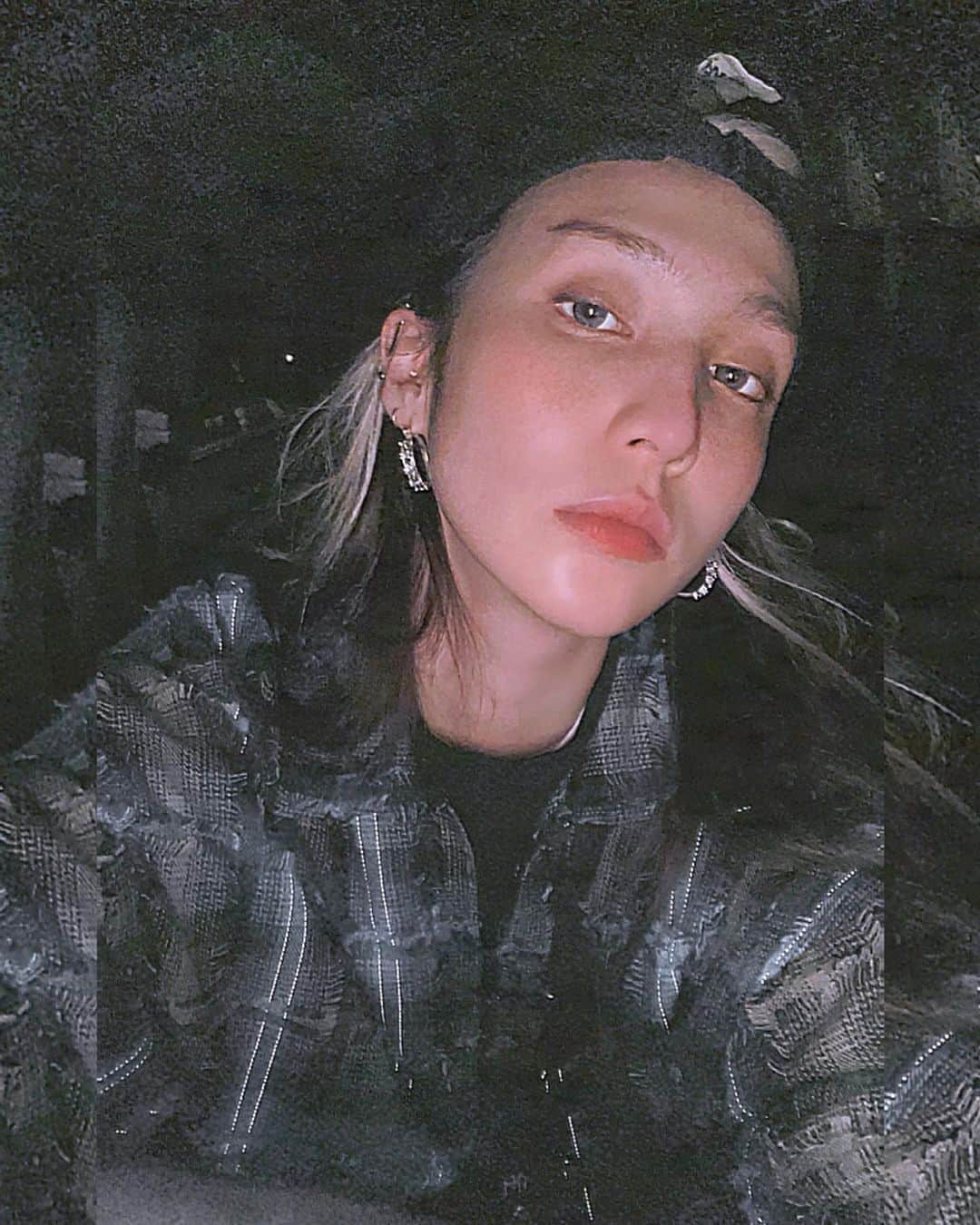 孫尤安（YoannaS）のインスタグラム：「I look like a dude」