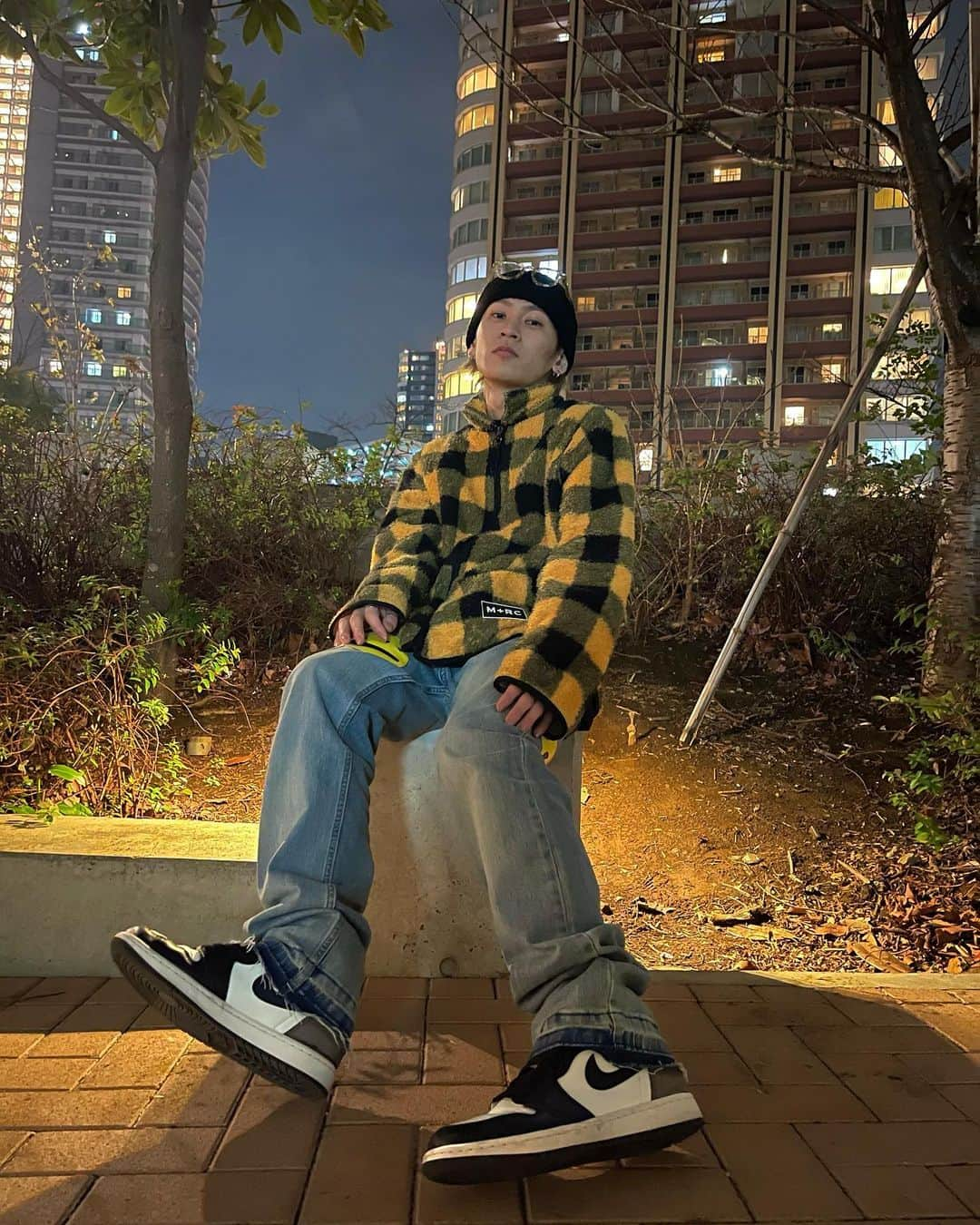 成清裕樹のインスタグラム：「"Flex"🧸💛  @marchenoirltd   #mrcnoir #streetfashion #fashion」