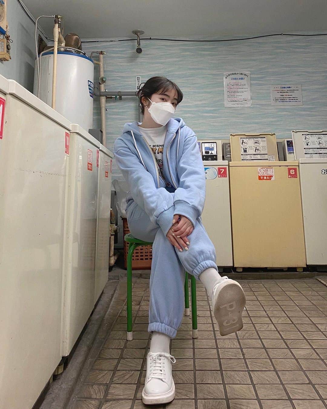 河﨑莉奈のインスタグラム：「굿나잇🤍💙」