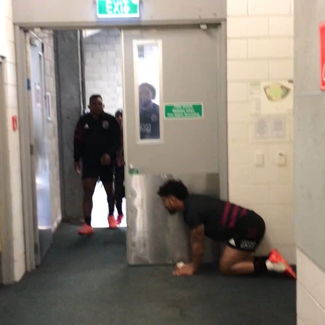 All Blacksのインスタグラム：「Surely @ardiesavea scaring @sevu_reece has to be a contender for the funniest moment of 2020 😂   Tap the link in our bio to vote for your favourite moment of 2020!」