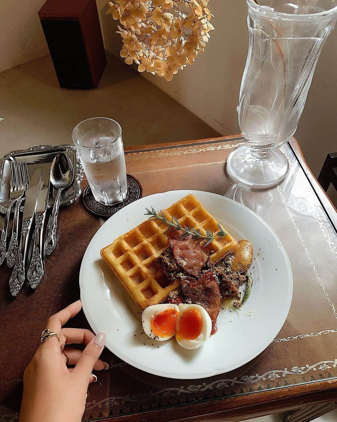 草野春香のグルメインスタ