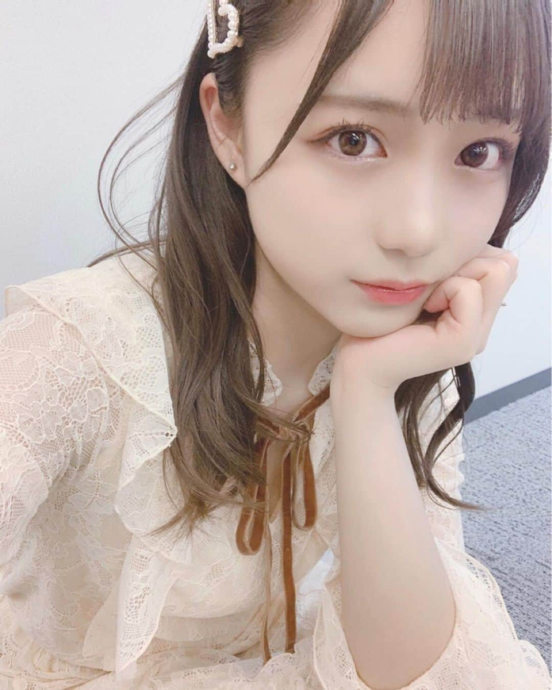 首藤百慧さんのインスタグラム写真 - (首藤百慧Instagram)「そろそろ春服が欲しいなぁ〜𓂃 𓈒𓏸໒꒱ ． どんなお洋服を着てるもえがすき？( ˶˙˙˶) ． ． #fashion #idol #ラストアイドル #ラストアイドル2期生アンダー #首藤百慧 #もえつん」2月18日 15時59分 - moe_li2u