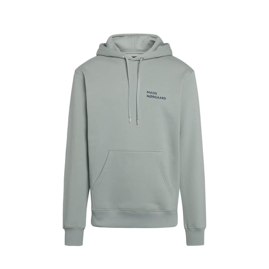 マッツノーガードのインスタグラム：「NEW STANDARD HOODIE LOGO wrought iron 〰️」