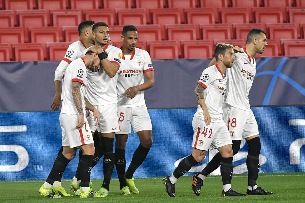 ヘスス・フェルナンデス・サエスのインスタグラム：「Porque este equipo nunca se rinde. Aún queda una final. Vamos @sevillafc 🔴⚪️」