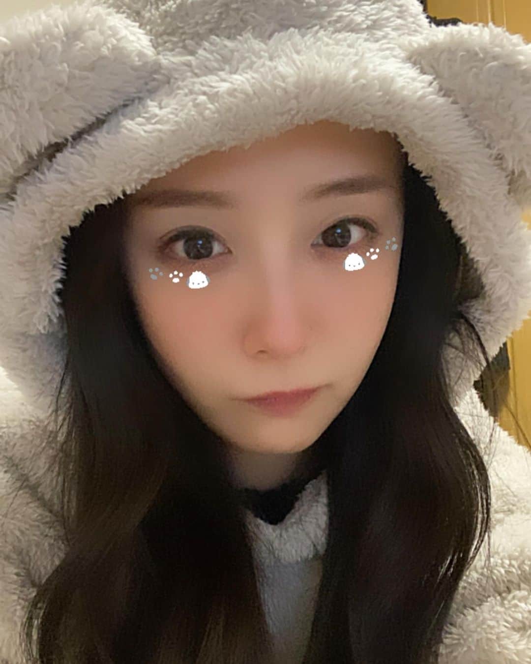 鎌田菜月さんのインスタグラム写真 鎌田菜月instagram ぱじゃま とか言いつつ すっぴんじゃない女の子の写真をステイホーム期間にたくさん見たな とか言いつつそれをやる おうち時間 Roomwear Gu ぽちゃっこ Selfie Effect 2月18日 17時43分