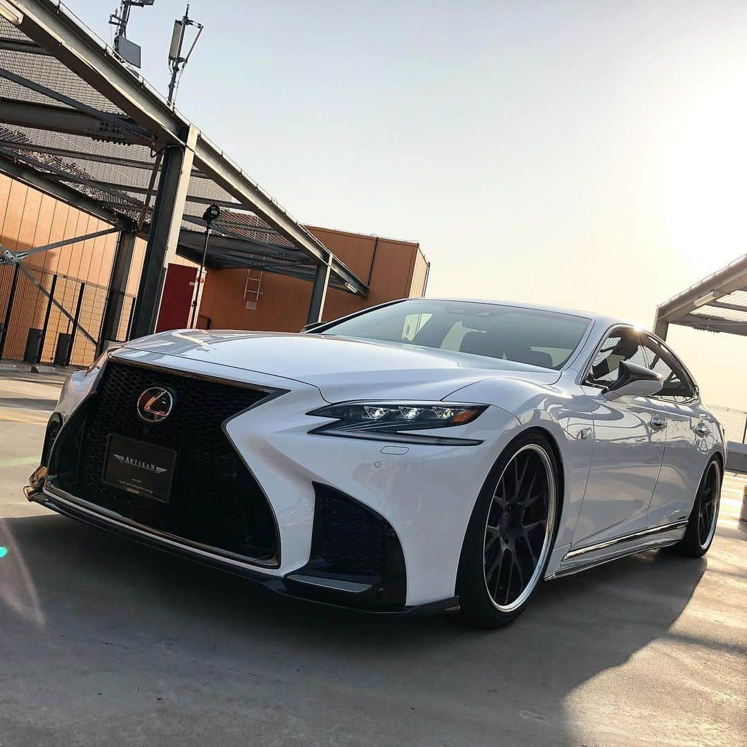 Spirits Artisanさんのインスタグラム写真 - (Spirits ArtisanInstagram)「Lexus LS500 Artisan spirits/// Sportsline blacklabel www.artisanspirits.co.jp #lexus #lxstnd #lexustuned #lexususa #evasivemotorsports #lexusls500 #brembo #artisanspirits  #butlertire #jworksunlimited #premierautowerkz #suvproject #kanooperformance #car_life_staff  #nigeljdmparts #トラウム #車庫小舗 #advanced_auto_performance  #otto.auto.service #mr__lexus #jackspna」2月18日 17時46分 - artisan_spirits