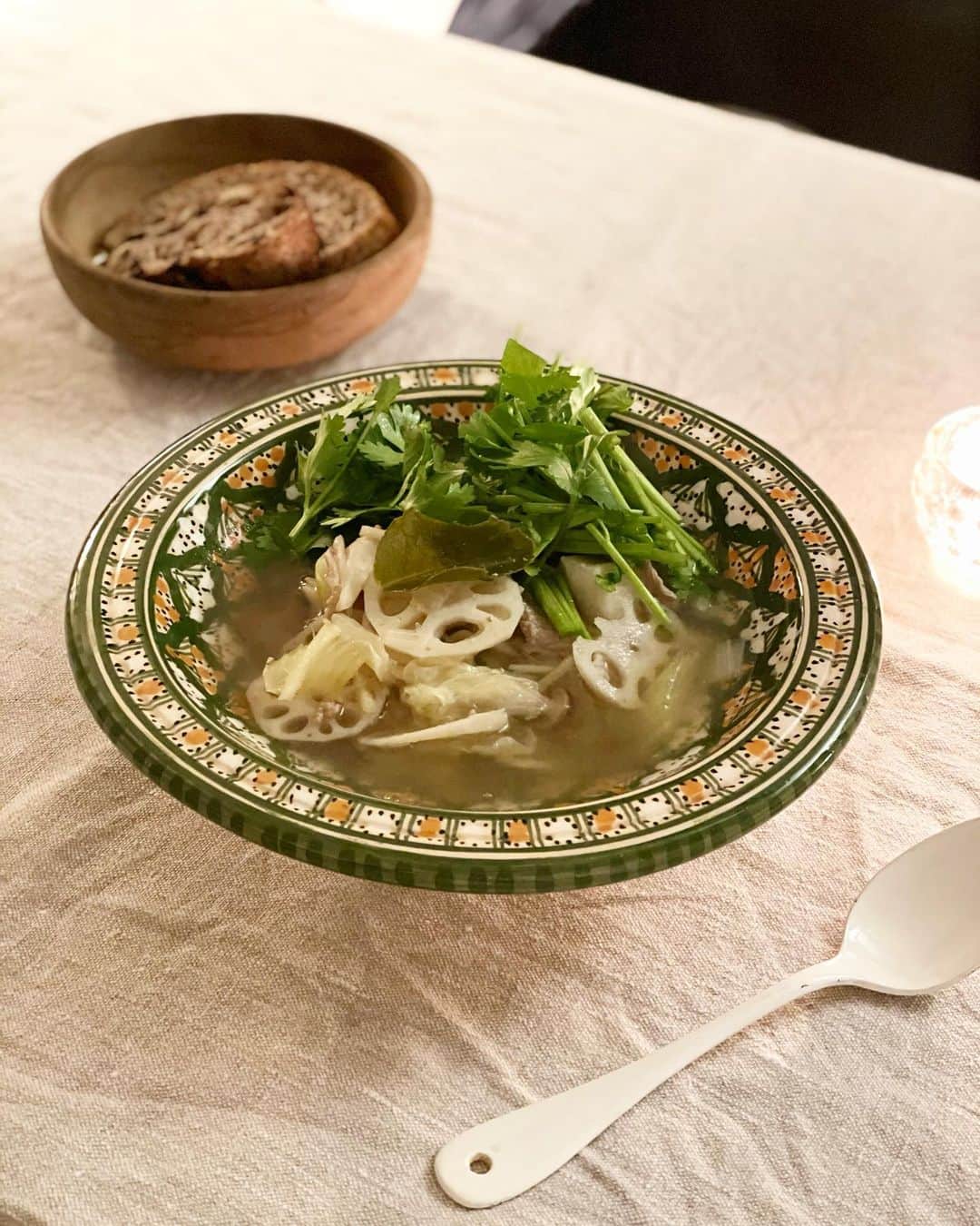 猫沢エミのグルメインスタ