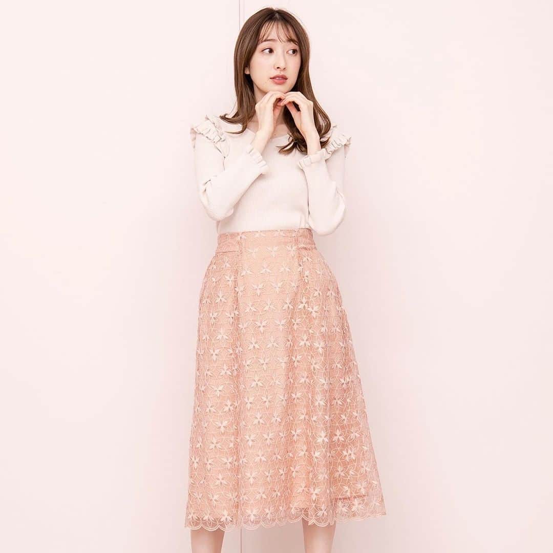 WILLSELECTION OFFICIALさんのインスタグラム写真 - (WILLSELECTION OFFICIALInstagram)「𝐒𝐩𝐫𝐢𝐧𝐠 𝐂𝐨𝐥𝐨𝐫  ✴︎one piece ¥14,800+tax ✴︎skirt ¥13,600+tax ✴︎coat ¥16,000+tax  #WILLSELECTION  #ウィルセレクション #團遥香 @haruka_dan_official」2月18日 18時39分 - willselection_official