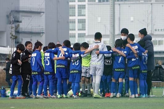 のインスタグラム：「【サポートチーム情報】 プリモ大阪 第19回U-11チビリンピック大阪大会　準優勝！関西大会出場決定！  弊社がサポートさせて頂いておりますプリモ大阪さんが、チビリンピック大阪大会で、準優勝という素晴らしい成績を残し、3/13.14に行われます関西大会への出場権を獲得致しました！  関西大会での活躍も、応援しております！  試合情報 3/13(土) 10時kick off@兵庫県ダイセル播磨光都サッカー場  #プリモ大阪#サッカージャンキー#チビリンビック」