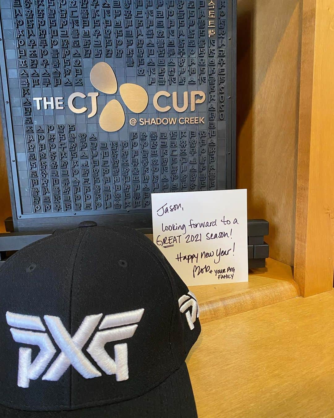 ジェイソン・コクラックのインスタグラム：「Thank you @pxg for your support. I appreciate you! What a victory - hit 95% of the greens and 8 birdies that day.  Just warming up for 2021!!!! #PXGTroops #PXG #PGATour」