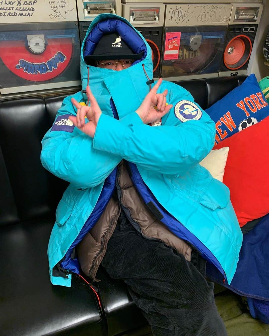 ZEN-LA-ROCKのインスタグラム：「急にSAMい🥶 . . . #thenorthface #transantarcticaparka #himdownparka #nuptse #zenlarock #yobrospro」
