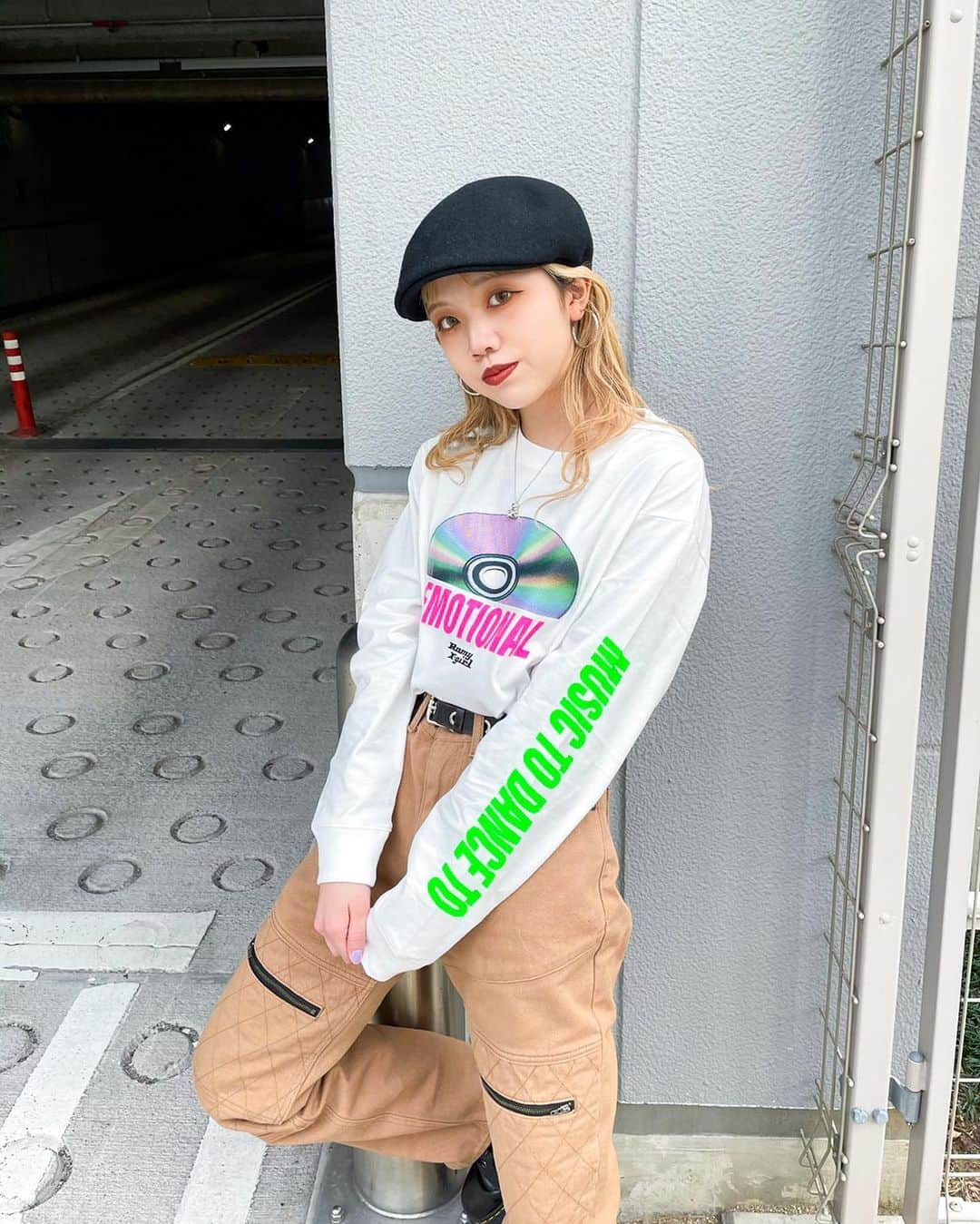 XGIRL_ootdのインスタグラム：「#xgirl_ootd @xxgnamii 155cm X-girl NAGOYA STAFF ・ -------------------------- ・ ▪️X-girl × Romy DISC L/S TEE ¥6,500+tax ▪️QUILTED STITCH PANTS ¥14,000+tax ・ -------------------------- #xgirl #xgirljp #xgirlus #エックスガール」
