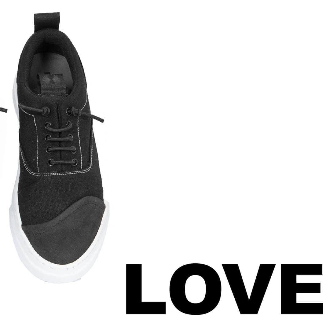ブルーノボルデーゼのインスタグラム：「NEW ARRIVAL! Spring summer 21 LOVE sneaker www.brunobordese.com #brunobordese #sneaker #fashion #shoes」