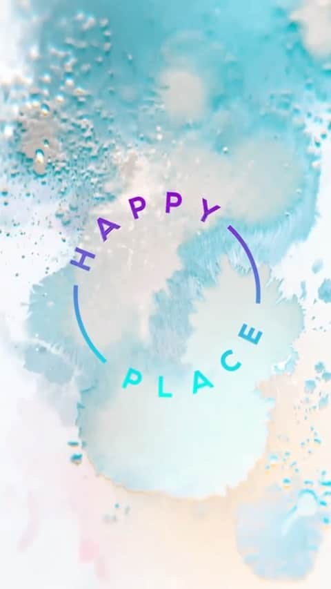 ファーン・コットンのインスタグラム：「I’ve been so lucky to have so many brilliant people on Happy Place over the years and am massively looking forward to bringing you this new series. We kick off on Monday the 22nd with series 9! Who will be joining me this time?」