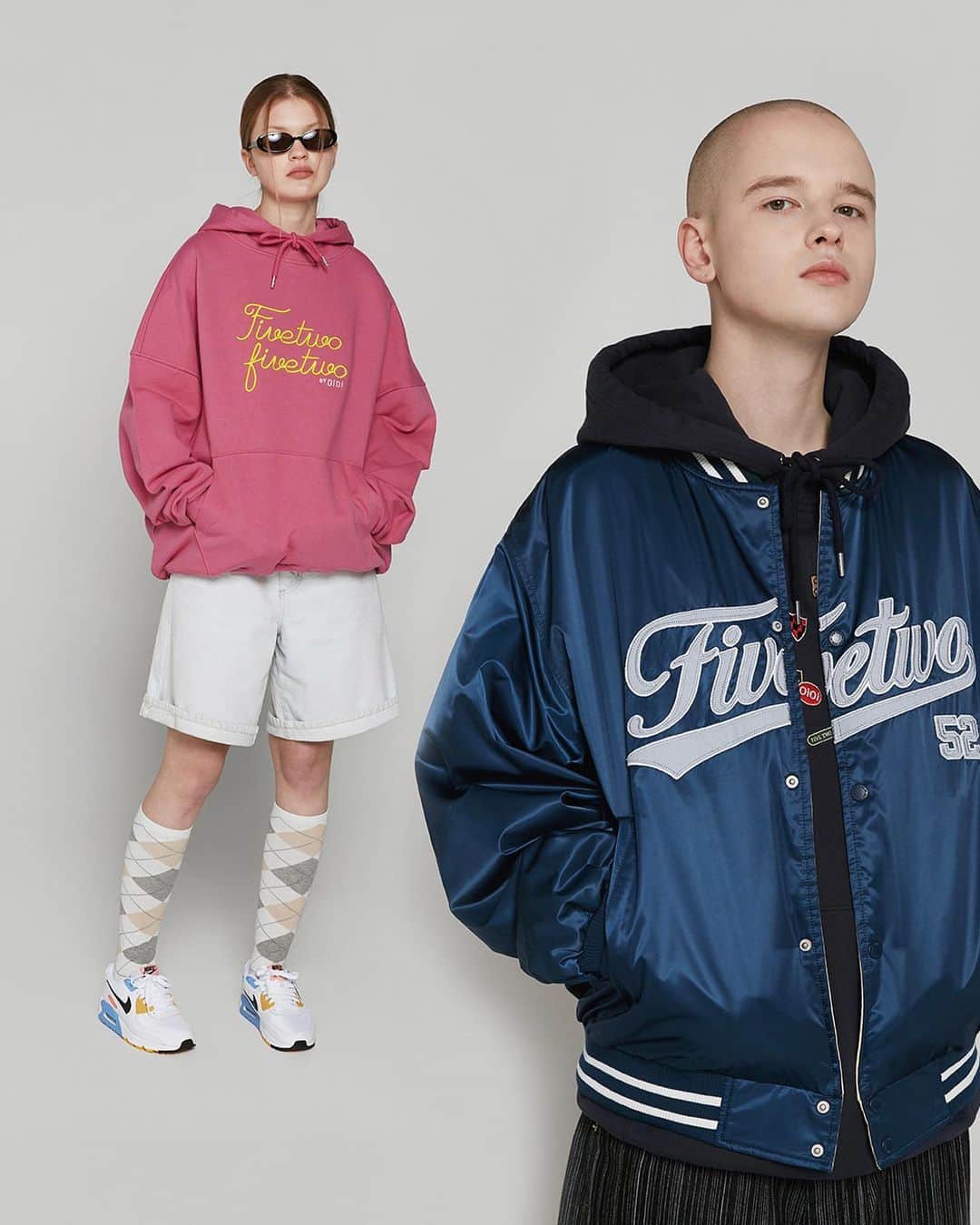 Second Brand Of O!Oiのインスタグラム：「21 SPRING LOOKBOOK ⚾️  2/15 (MON) - 2/23 (TUE) 무신사 21 SPRING 10% 할인 진행 중!  ✔️무신사 익스클루시브 2021 SIGNATURE SWEATSHIRTS [BLACK] 판매 중!  52-52.co.kr」