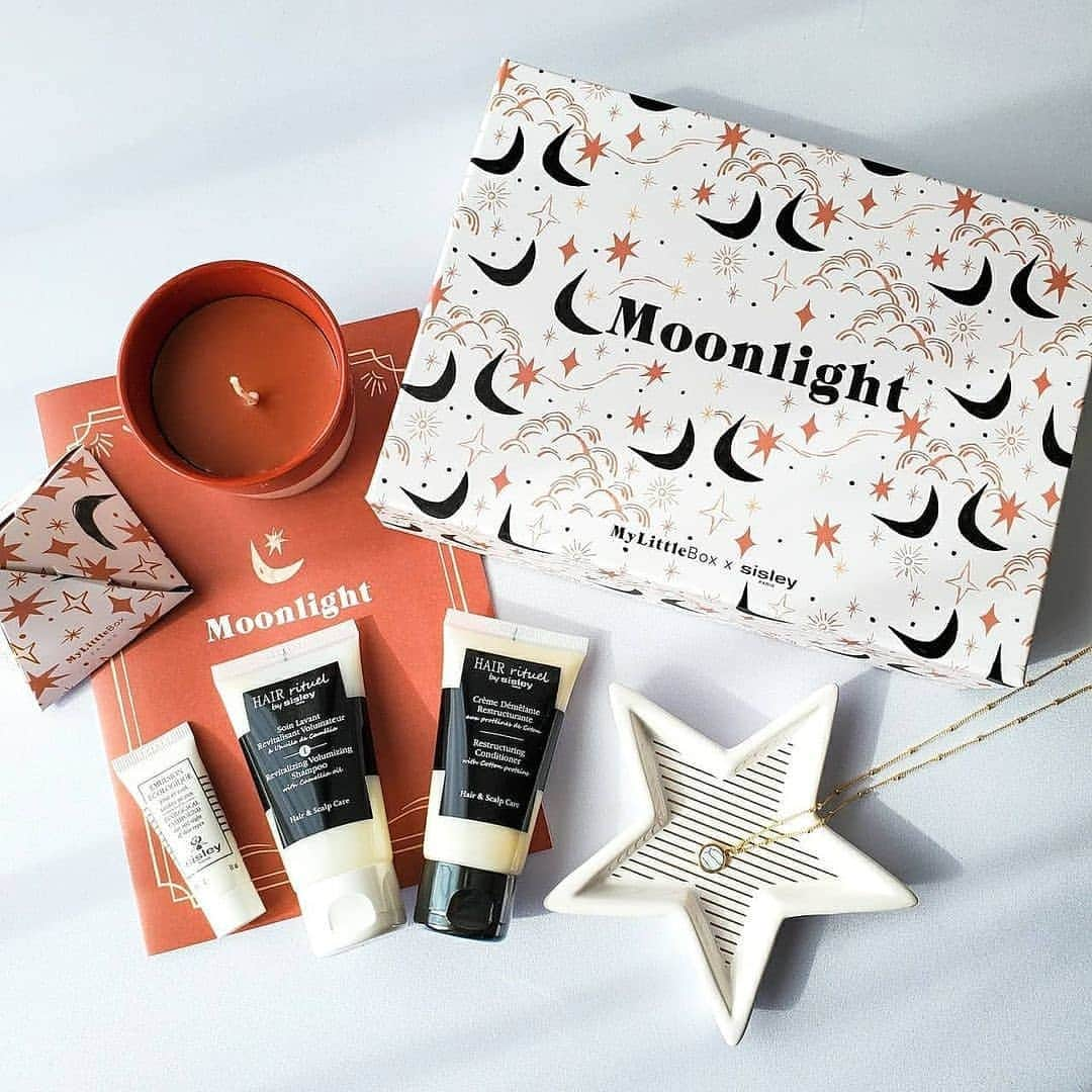 My Little Box Japanのインスタグラム：「2月は月の神秘的なパワーを感じて🌜✨ ​おうち時間をレベルアップ🛁💭 ​. ​.​ ​素敵な投稿ありがとうございます❤️ ​📷: @sora.kitty.sora」