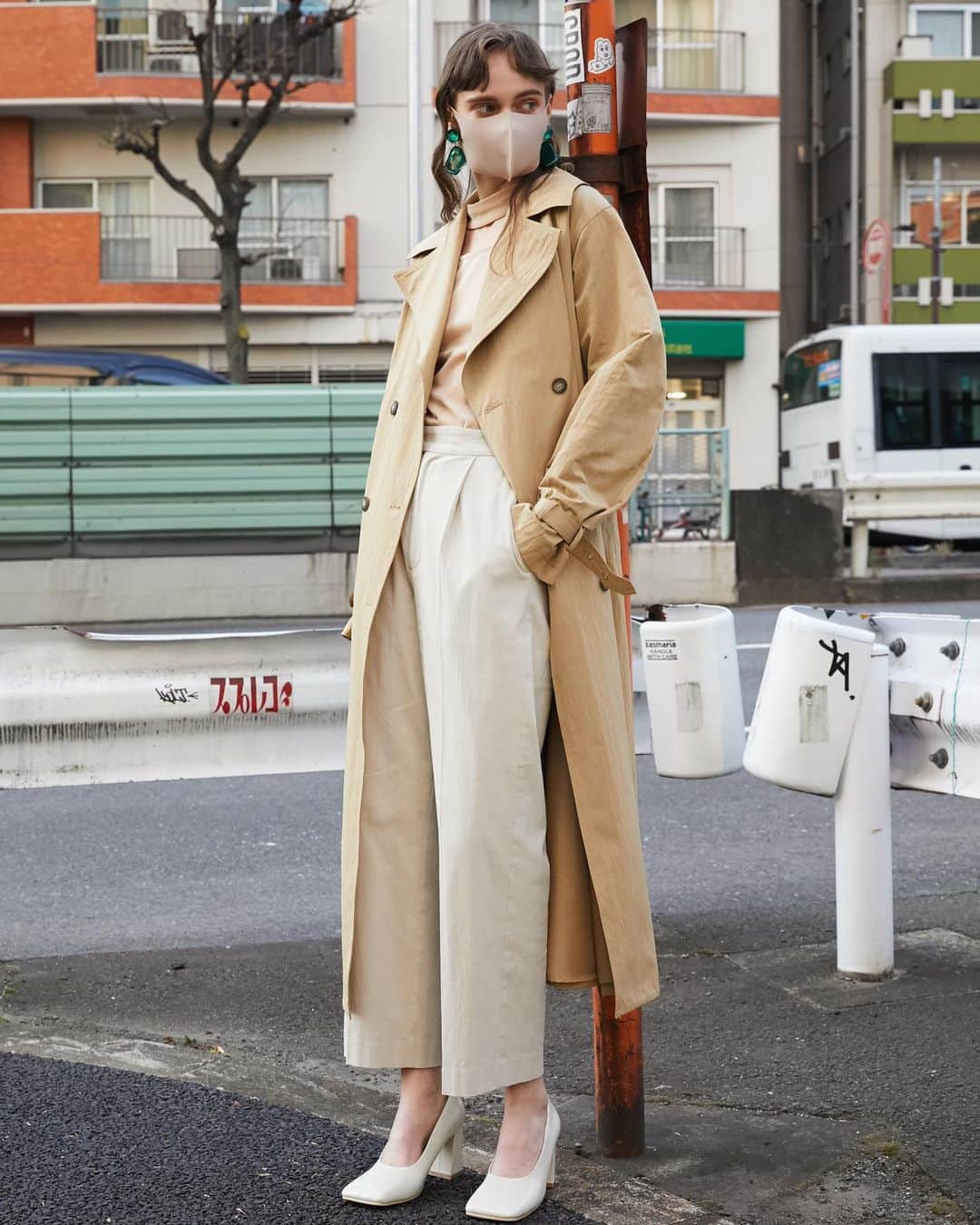 SHEL'MAGのインスタグラム：「【SPRING TREND OUTER】ブランド推薦！この春買うべき最旬アウター特集 ━━━━━━━━━━━━━━━━━ ㅤㅤㅤㅤㅤㅤㅤㅤㅤㅤㅤㅤㅤ 各ブランド春物が続々発売する中で、気分的にも重たい冬アウターから春アウターに切り替えたくなってきた方も多いのでは？ ㅤㅤㅤ そこで今回は、この春ブランドがおすすめするトレンドアウターを多数ご紹介。 ━━━━━━━━━━━━━━━━━ #SHELTTERWEBSTORE #SHELMAG #SPRINGOUTER #春アウター」