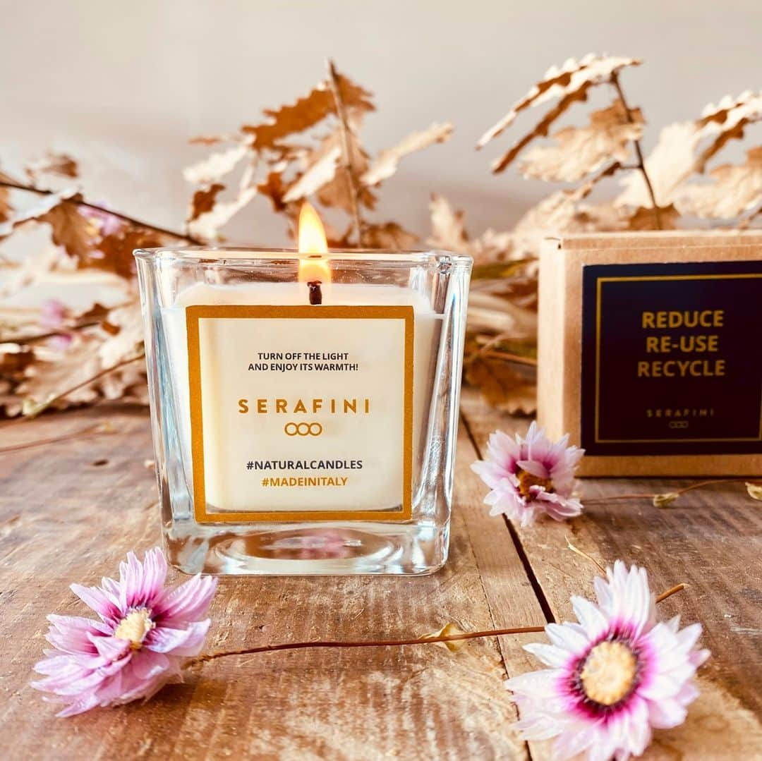 セラフィーニさんのインスタグラム写真 - (セラフィーニInstagram)「Turn off the light and enjoy its warmth!✨⁠ On the occasion of the Day for Energy Savings, you will receive as a gift a fantastic candle made of soy wax, 100% natural and #MadeinItaly. #WeAreSerafini #SerafiniShoes⁠ .⁠ .⁠ .⁠ .⁠ #candles #natural #savetheplanet #energy #ecofriendly #soywax #sneakers #shoes #fashion #sneaker #sneakersaddict #style #sneakerheads #streetwear #ootd #vans #converse #nike #adidas #streetstyle #igsneakercommunity  #sneakerporn #sneakerholics #sneakerfreaker #footwear #shoesaddict #gift」2月18日 21時01分 - serafiniofficial