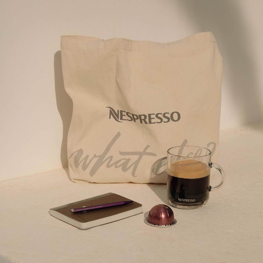 Nespressoのインスタグラム：「It’s all about balance.   ☕ Treat yourself with one of our coffees before going to the market.   ☕ Create a list with our stylish @carandache pen made with recycled capsules.  ☕ Take a walk and let the scenery sink in. Fill your @nespresso tote bag with flavourful ingredients and try a new recipe.  📷 : @beatrice.gutu  #Nespresso #CoffeeBreak #SustainableCoffee」