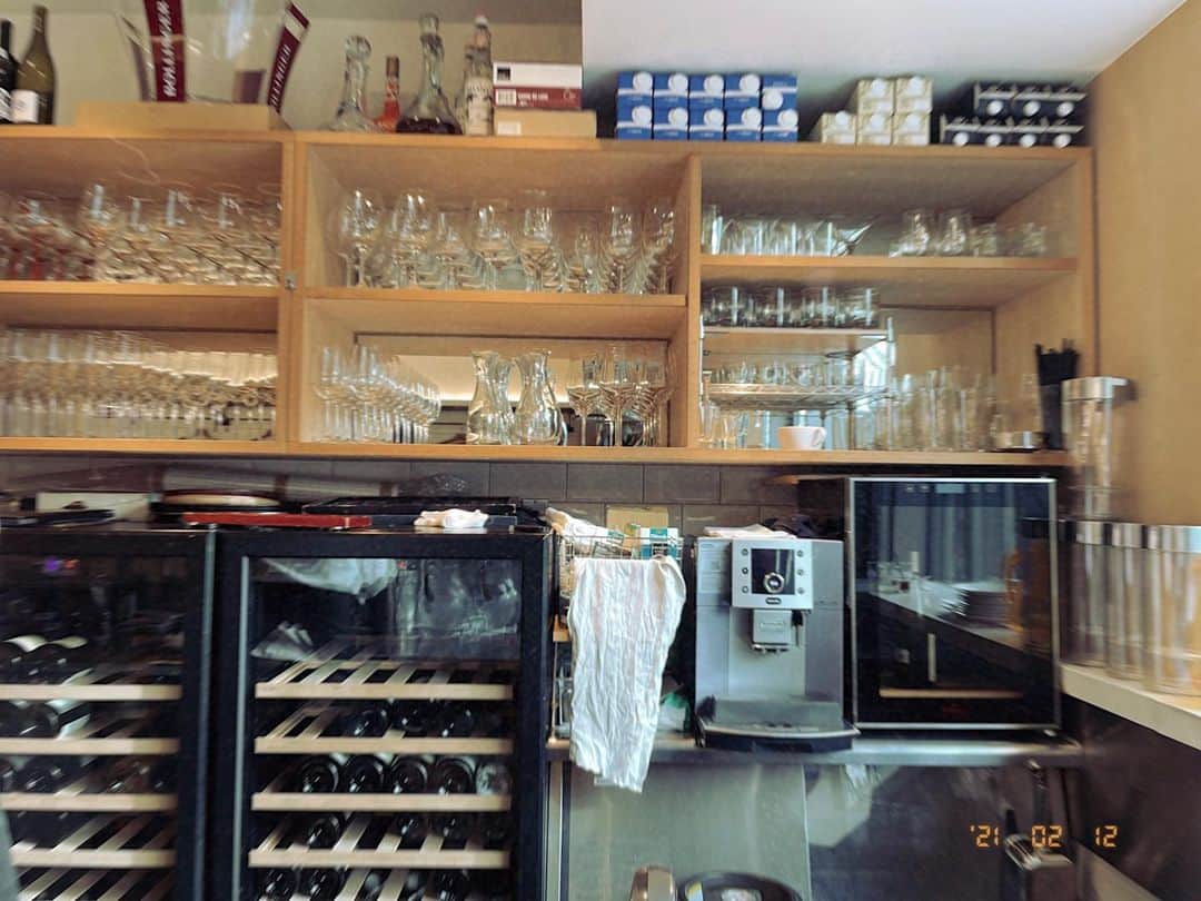 のインスタグラム：「🍴🫖🎞  . . . #フィルムカメラ#写真好きな人と繋がりたい #写真撮ってる人と繋がりたい#cafestagram」