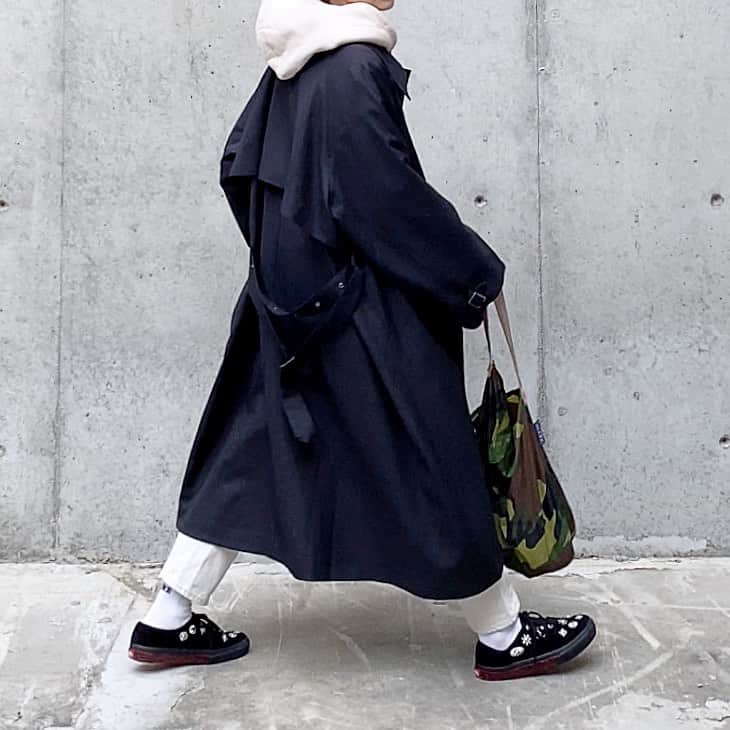 mikiさんのインスタグラム写真 - (mikiInstagram)「* 2021.2.18(thu) ・ 久々のお買い物報告🤲 以前好きなブランドアンケートで 断トツ１位だったniko and... 私も大好き❤ 春アイテムも既に可愛いの沢山で迷うね👀 とりあえず、毎シーズン買い足すデニムを♡ ウエストのデザインと 綺麗なテーパードシルエットに惚れました💕 ・ ・ #nikoand #コーデ特集 #カジュアルコーデ  #ゆるコーデ #ゆるトップス  #春コーデ #シンプルコーデ #スニーカー女子 #ショートカット女子 #カジュアルコーデ #着回し #着比べコーデ #高身長女子 #高身長コーデ  #プチプラコーデ #ボーイッシュコーデ #メンズライクコーデ #デニムコーデ #モノクロ #モノクロコーデ」2月18日 21時05分 - miki__072