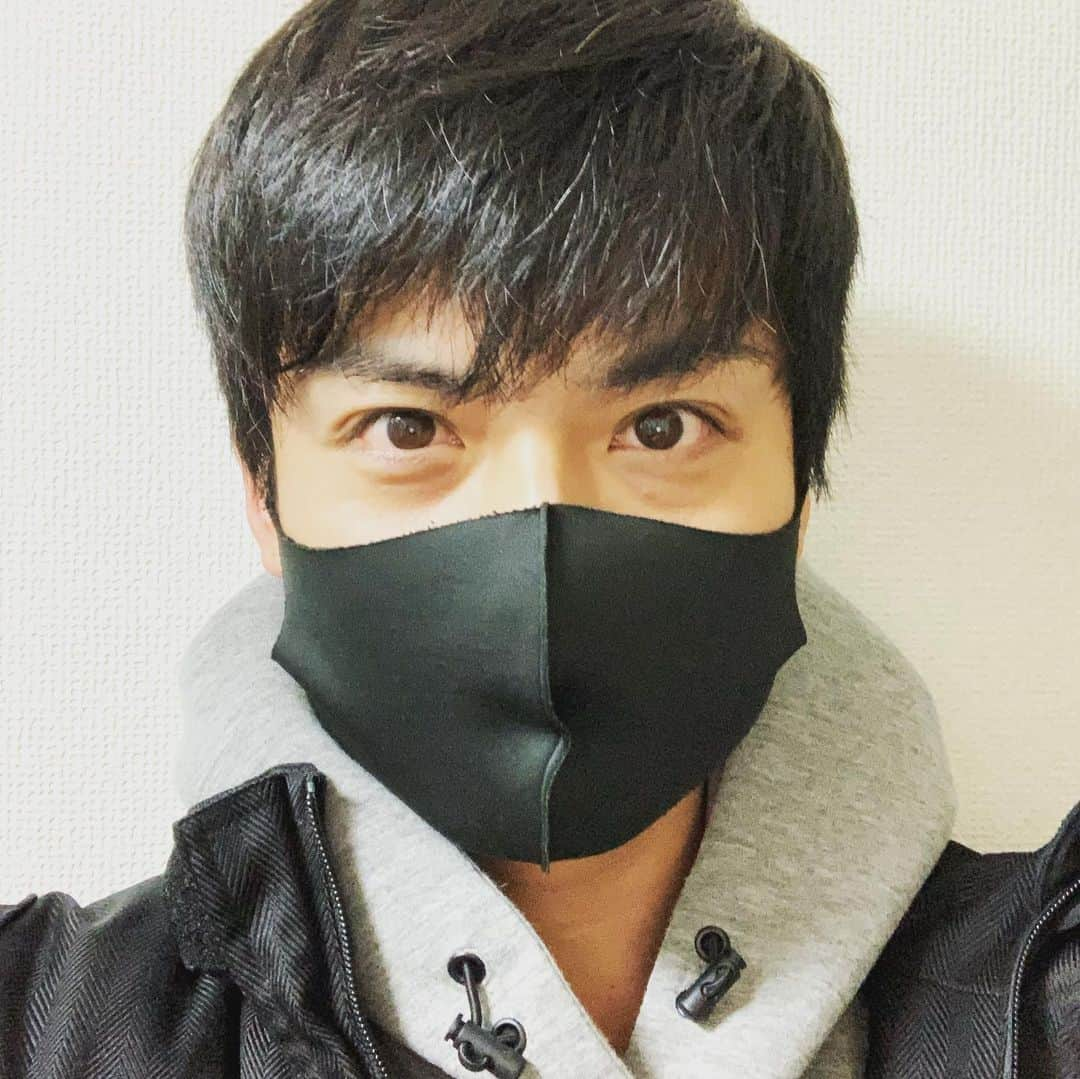 伊阪達也さんのインスタグラム写真 - (伊阪達也Instagram)「＃マキタインパクトドライバ ずっと欲しかったから嬉しい😆 今日髪の毛切ってきた。」2月18日 21時39分 - tatsuyawr250x